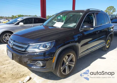 2017 Volkswagen Tiguan 2.0T Sport z USA, uszkodzony, nr VIN WVGUV7AX8HW504579